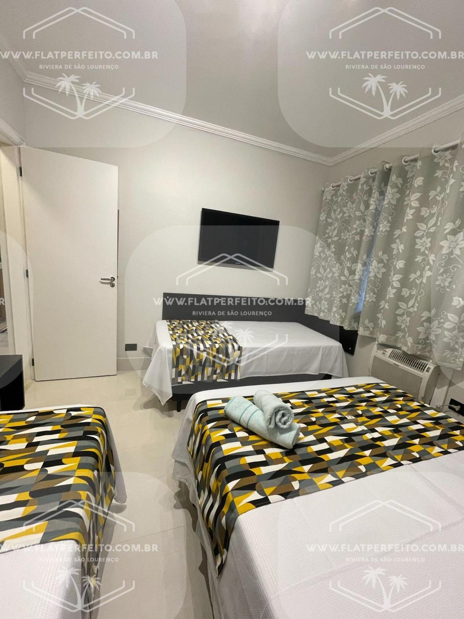 Flat Amarilis: Riviera Beachfront with Breakfast and Pool Riviera de Sao Lourenco Exterior photo